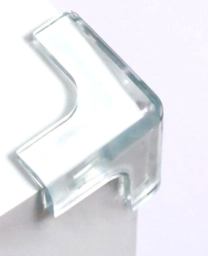 Защитный уголок силиконовый самоклеящийся 32*32*32мм